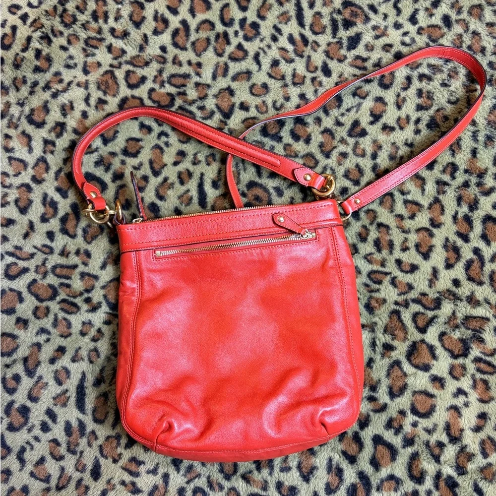 Coach Ashley Hippie Crossbody Leather Shoulder Bag and Wallet Set